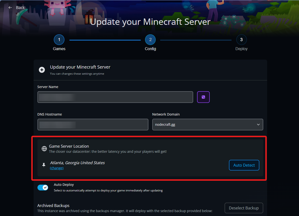 Minecraft server update screen showing server location set to Atlanta, Georgia, USA. Options for DNS hostname and auto-detection are visible.